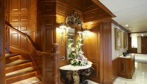 KINGFISHER Lobby
